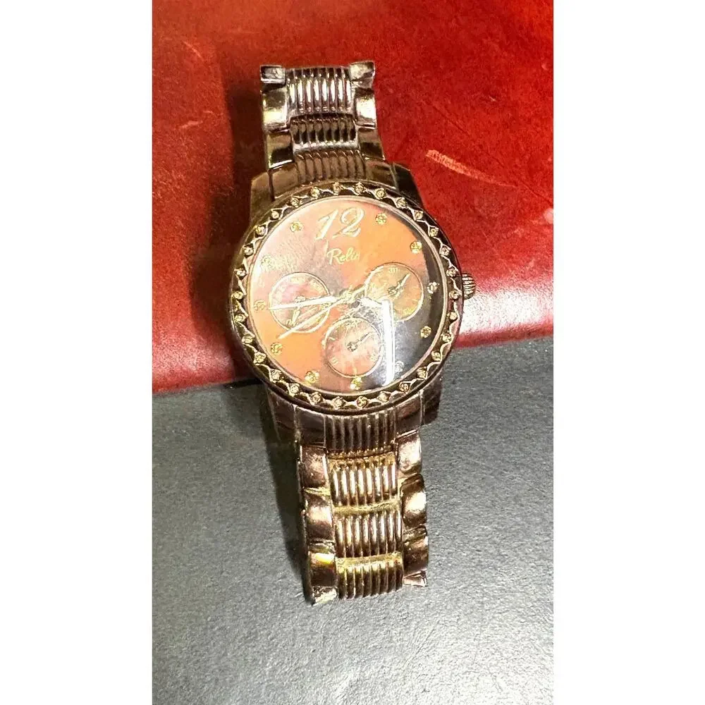 Women's 33mm Bronze Tone Relic Watch, Multifuncion Style, Water Resistant